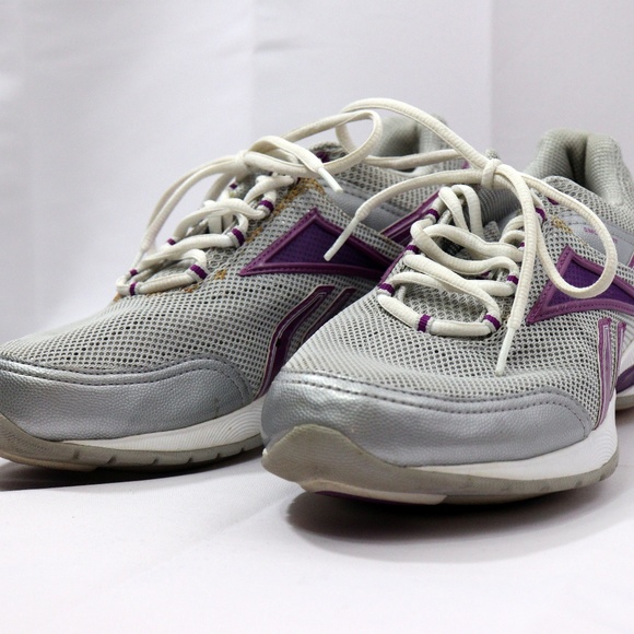 Reebok Tennis Shoes - Picture 1 of 5